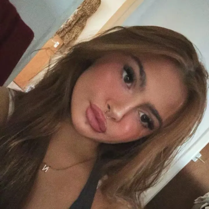 conniebeggxx