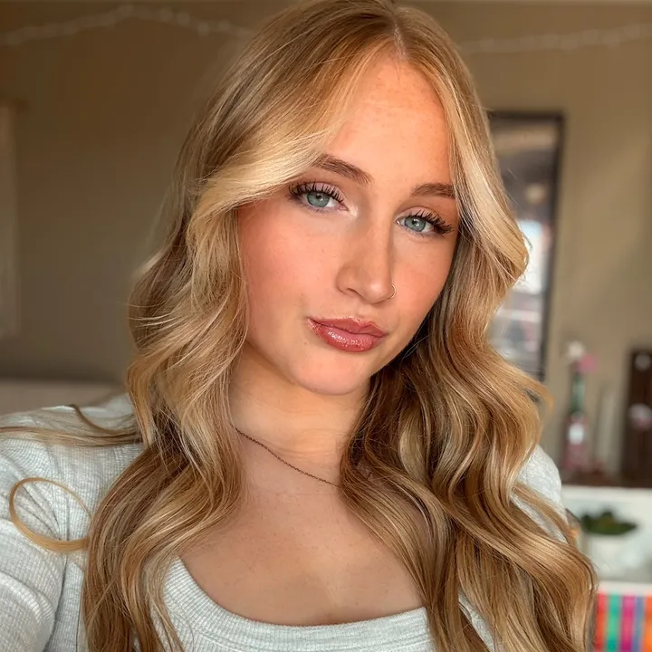 @izzayyyeee