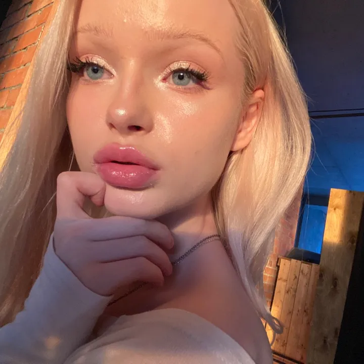 @lillmillaa