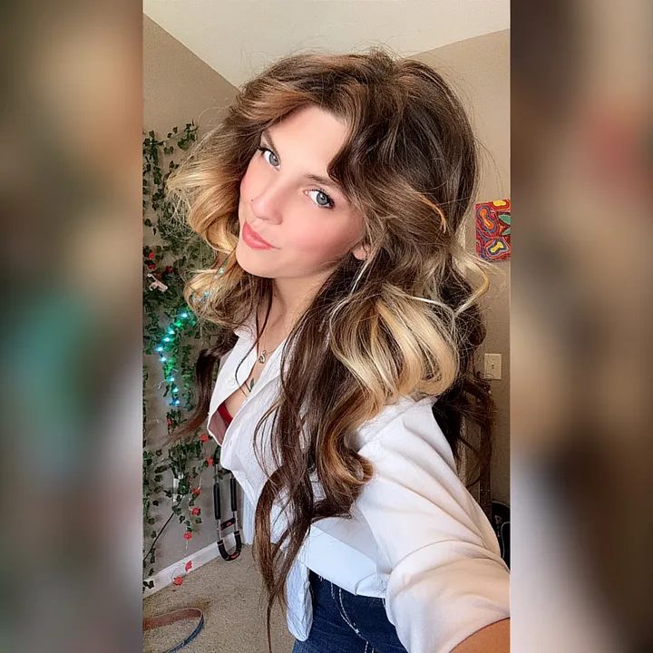 @courtneyy_j77