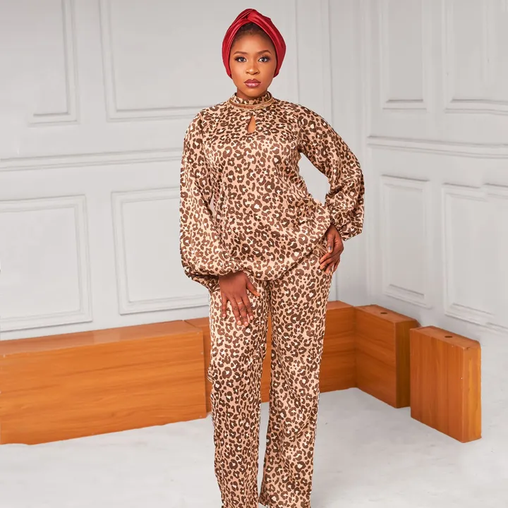 zees_closet.ng