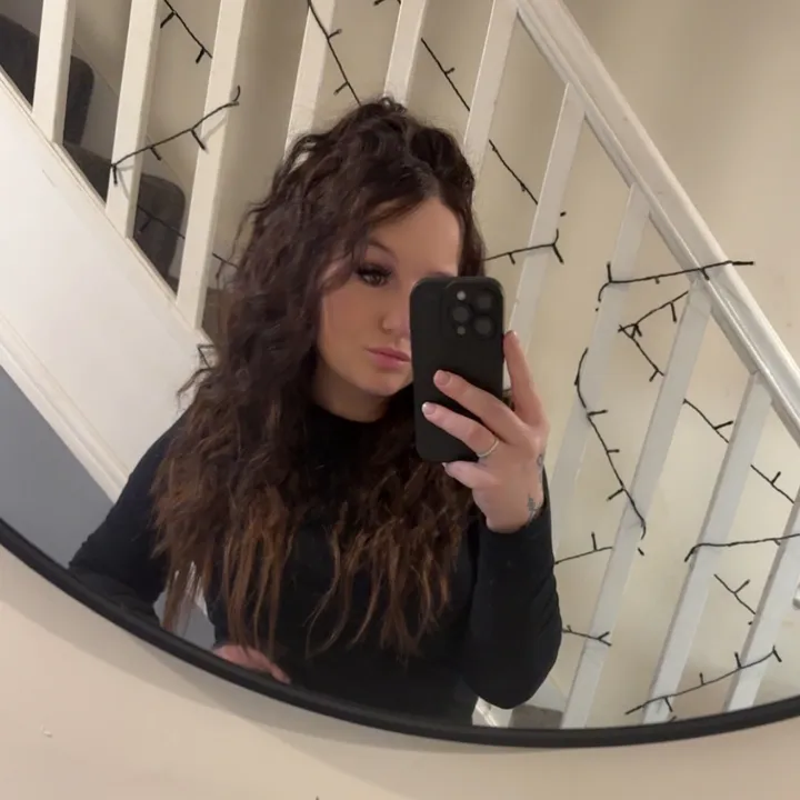 @kayyb1994