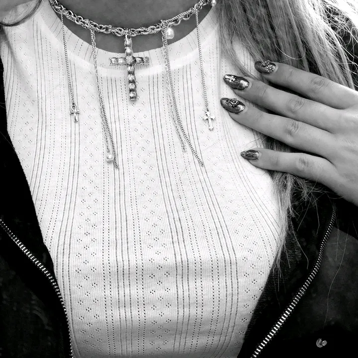 @smallwaistbigtilts