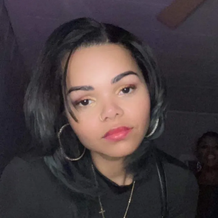 @lezbpoly