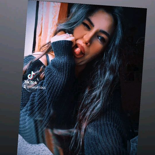 𝑀𝑒𝓇𝓎🐆💋🖤👑 - original sound