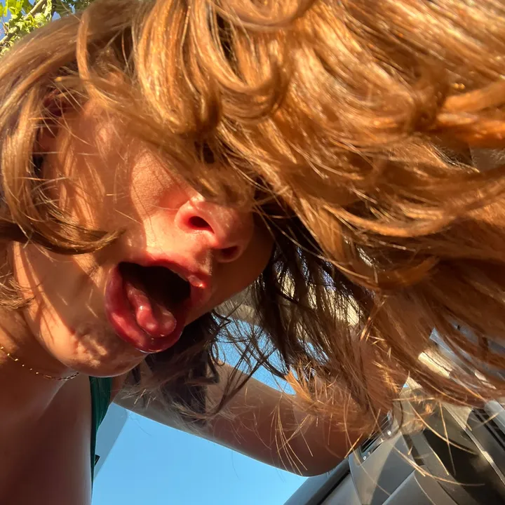 @greasybussii