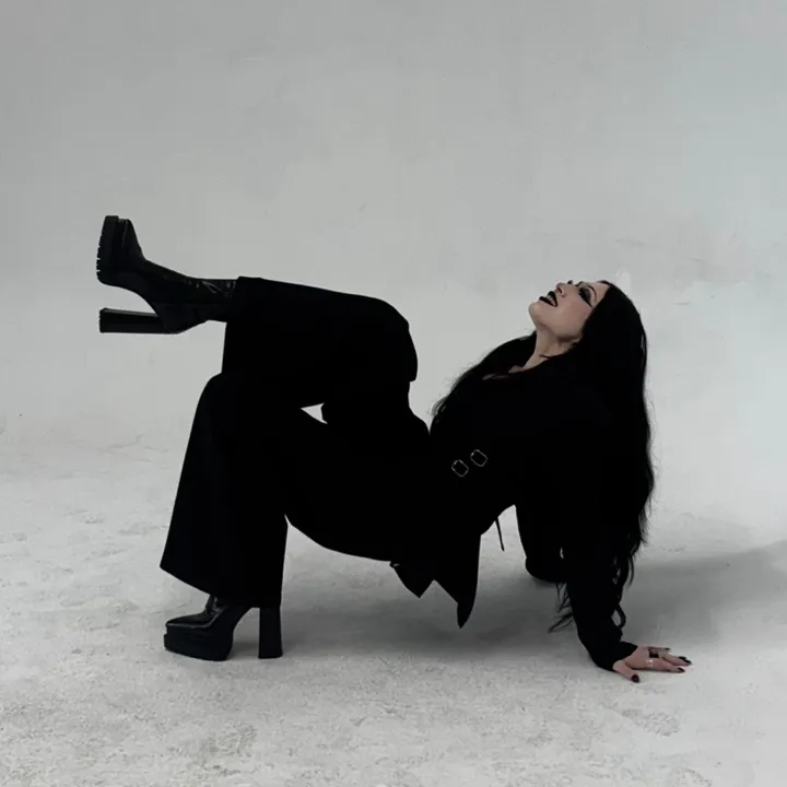 elizabeth_perry69