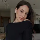 @laura_delapenya