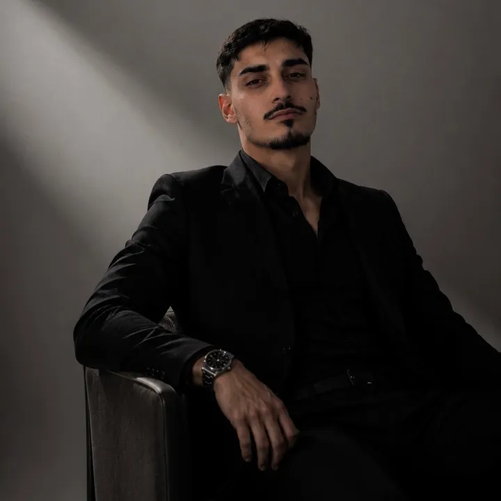 @mihaai_adrian