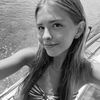 lucia_leach