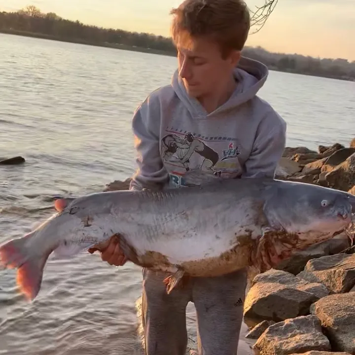 matt_mill_fishing