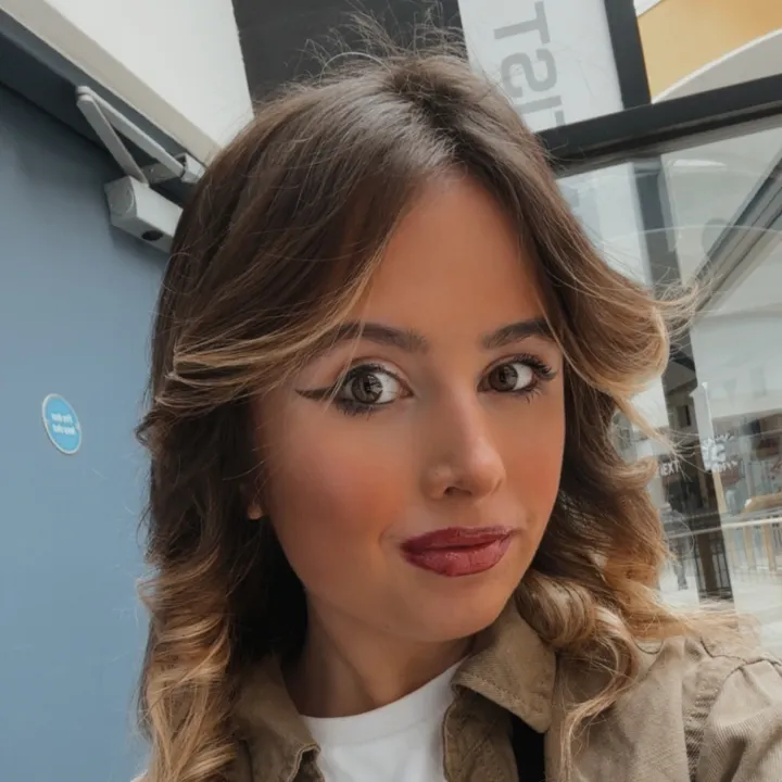 annaparry8