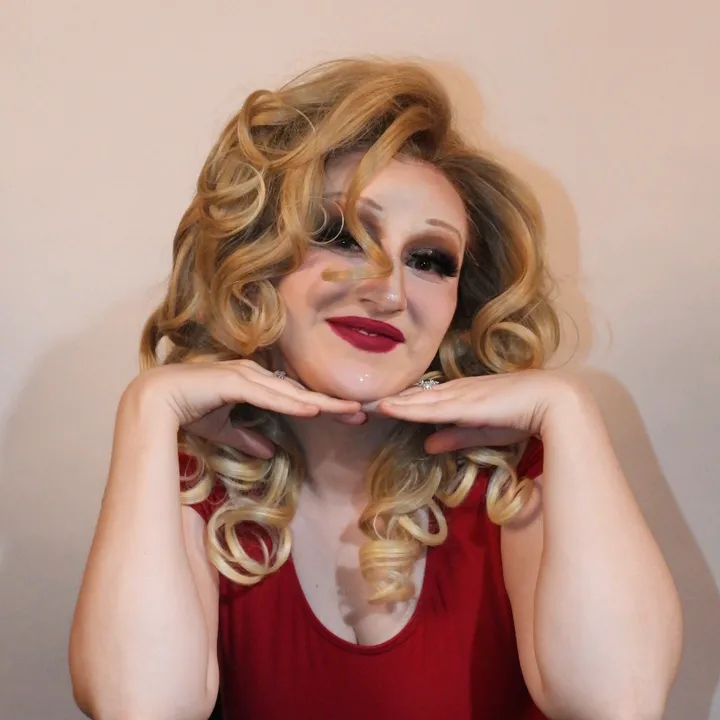 @kaia_cayenne_drag