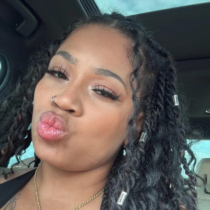 giovonnie_rae