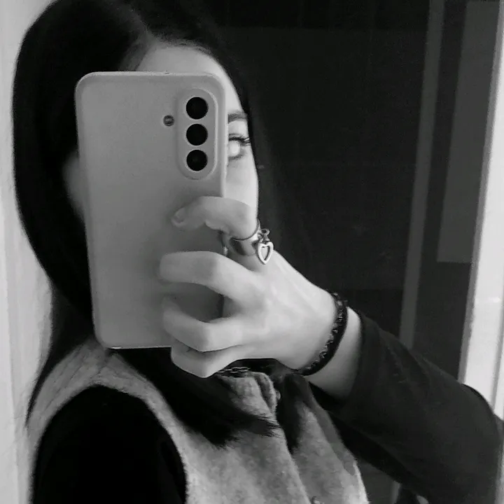 @floraaa982