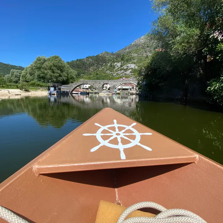 @boat.lukas