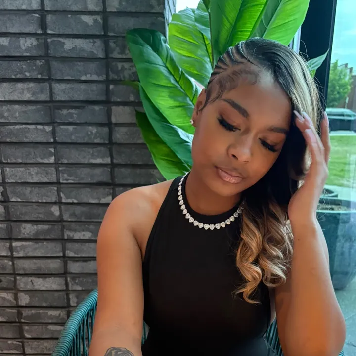 @prettygworltee_