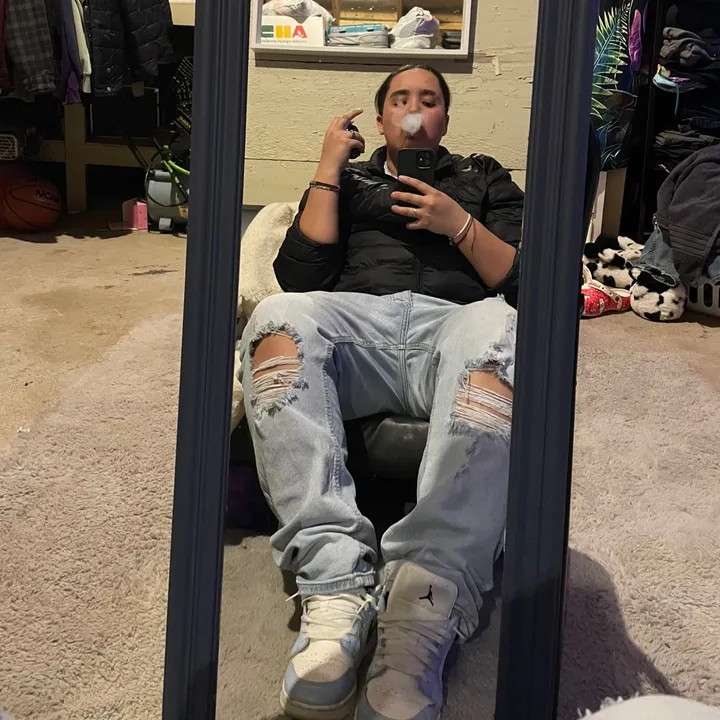 @leisogay