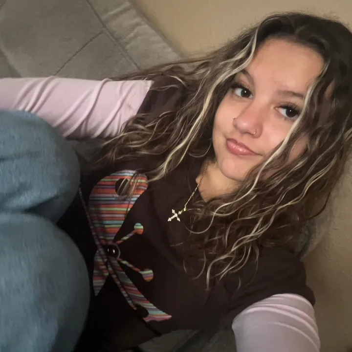 @anjelinarioss