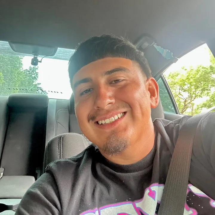 @pablomanzo