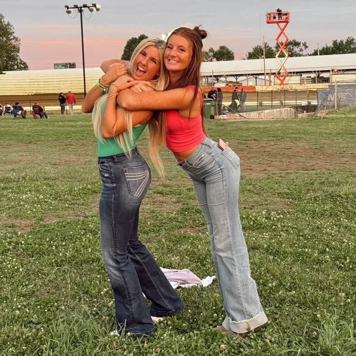 @discobarbiecowgirl