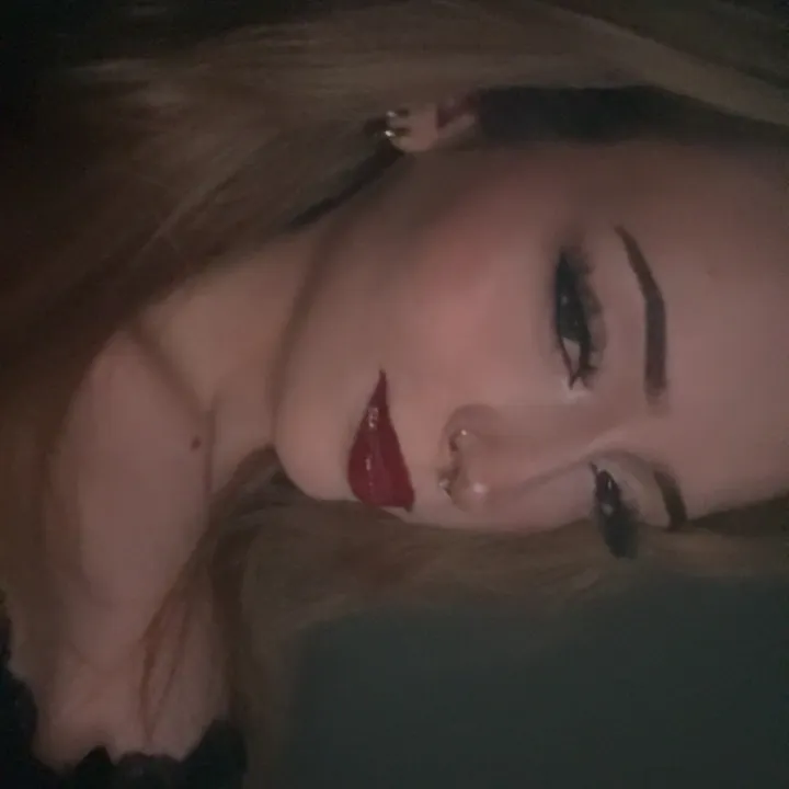 yourgflikesme8