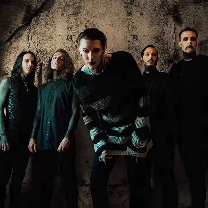@motionlessinwhite.clipzz