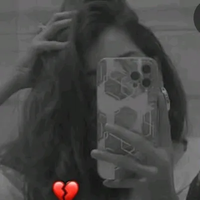 queenbya295
