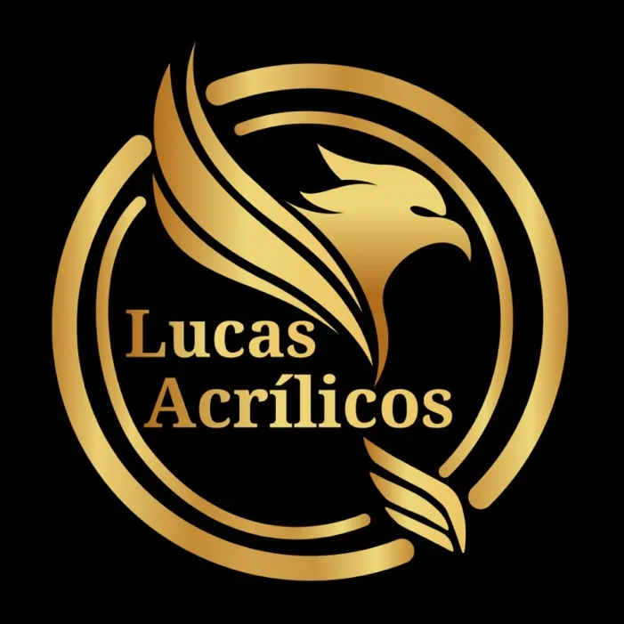 @lucasacrilicos