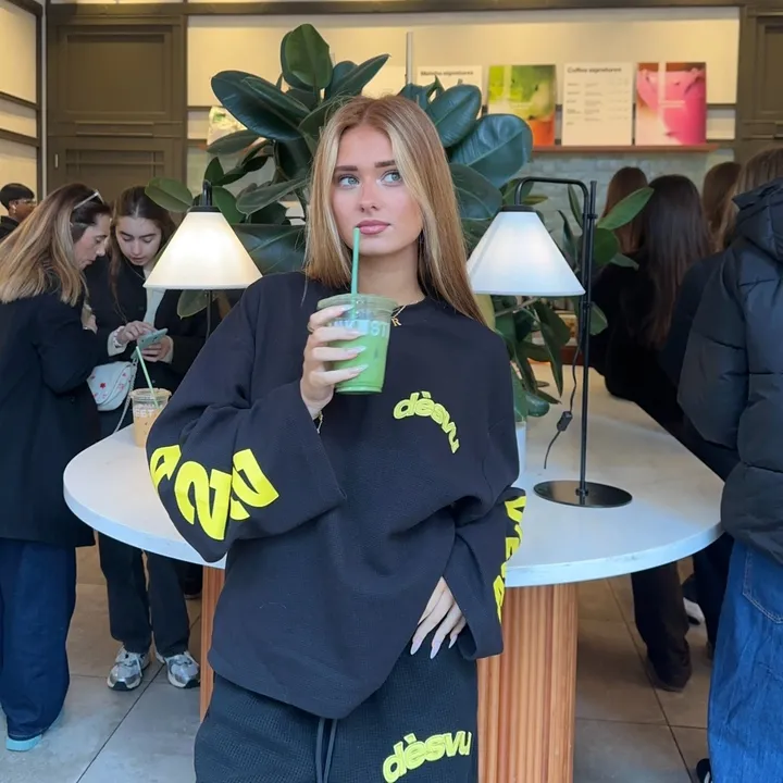 oliviadobson_