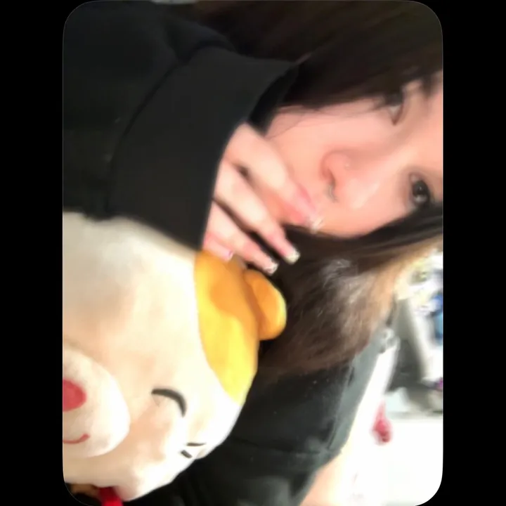 @lovinqdaniela