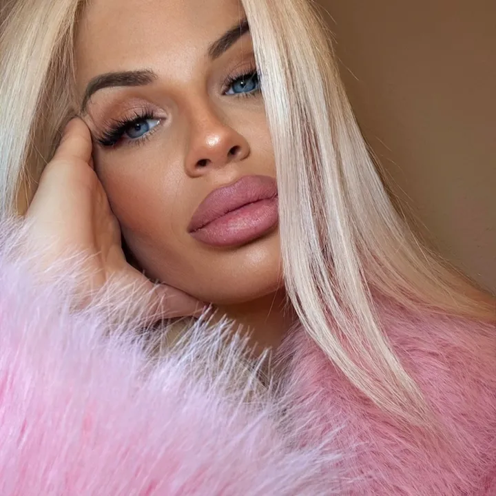 @barevdora