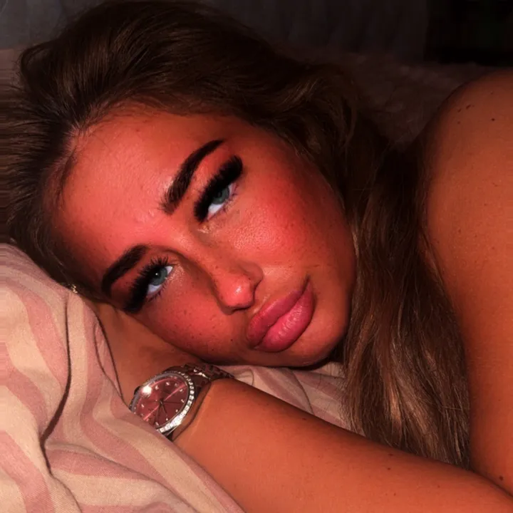 @shelbybroughtonxx