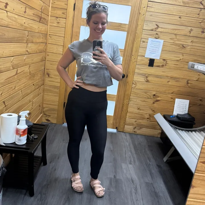 sarahsellsthelake