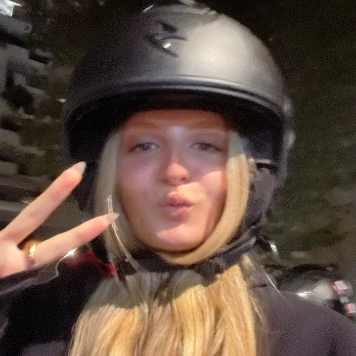 mariavittoriacontini