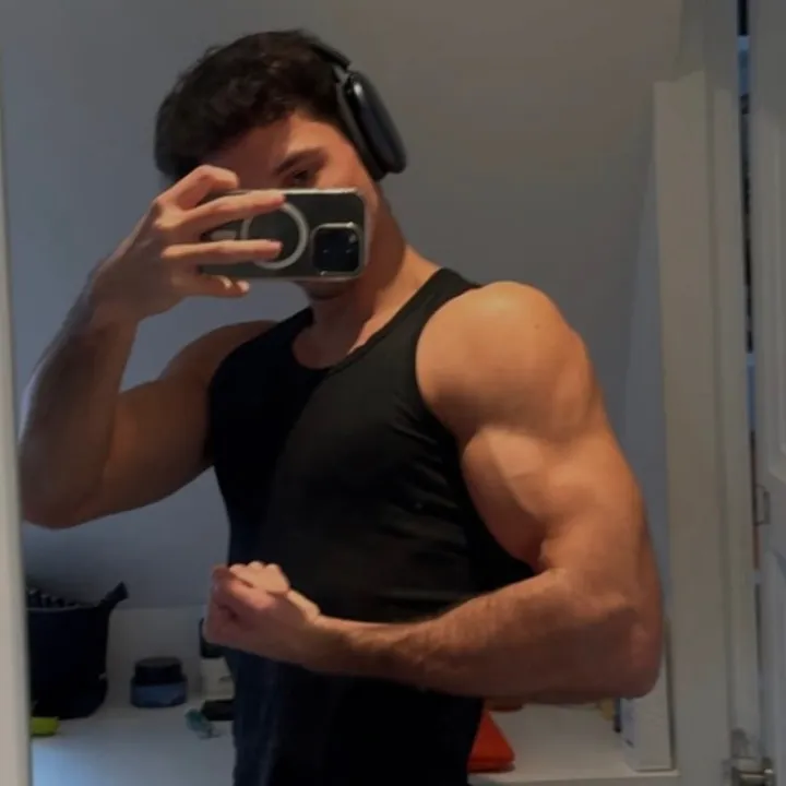 @maxencethx_