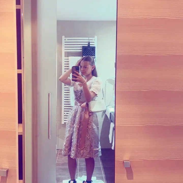 @mich3lle1209