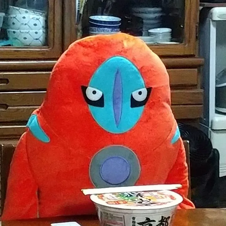widecatface