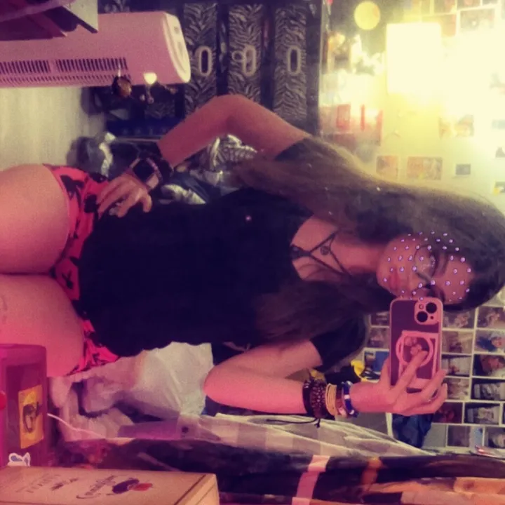 hellokittyisdabom