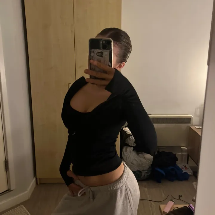 emilyycox_