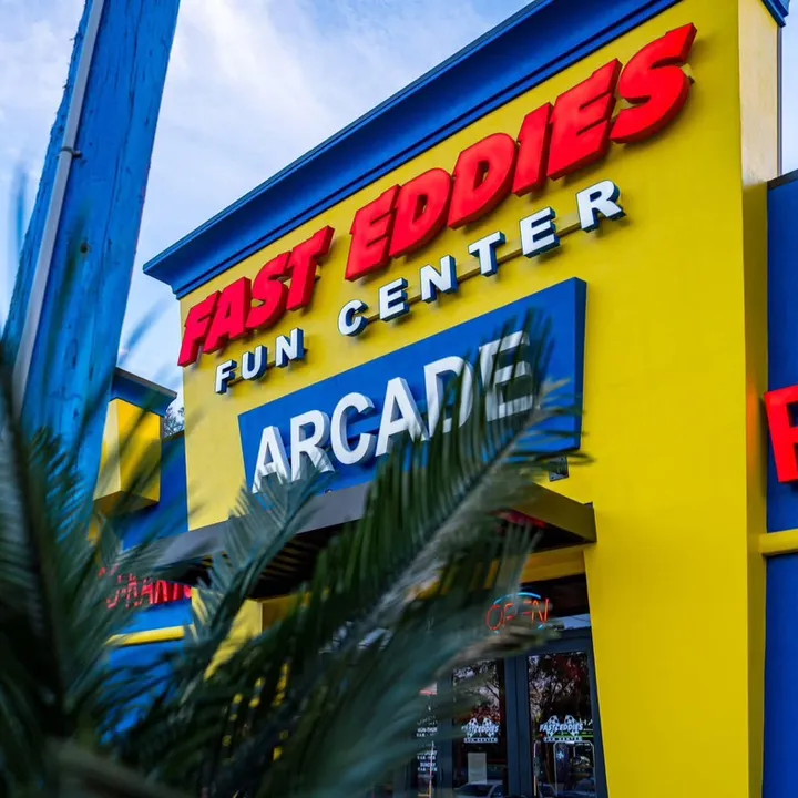 fast_eddies_fun_center