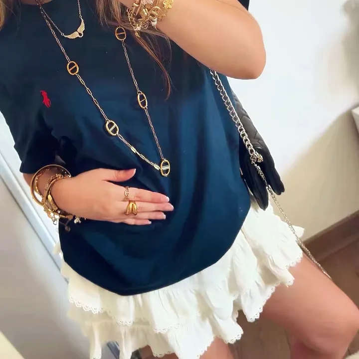 @anaisadln