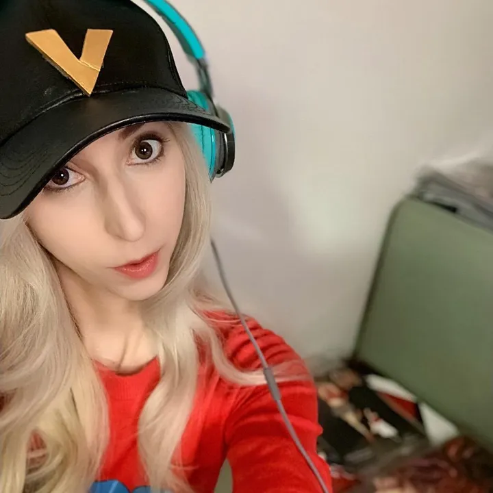 @withakerika