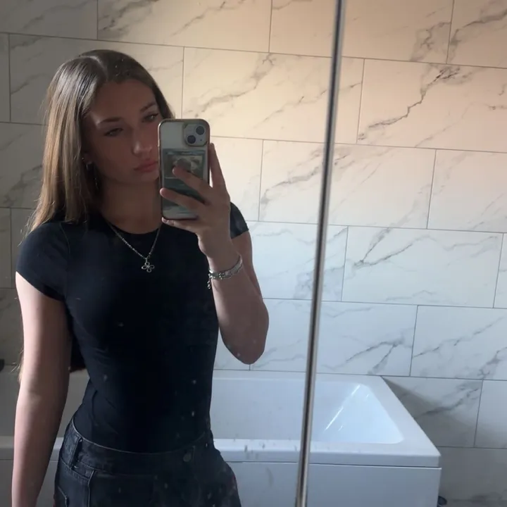 @ameliaspam09