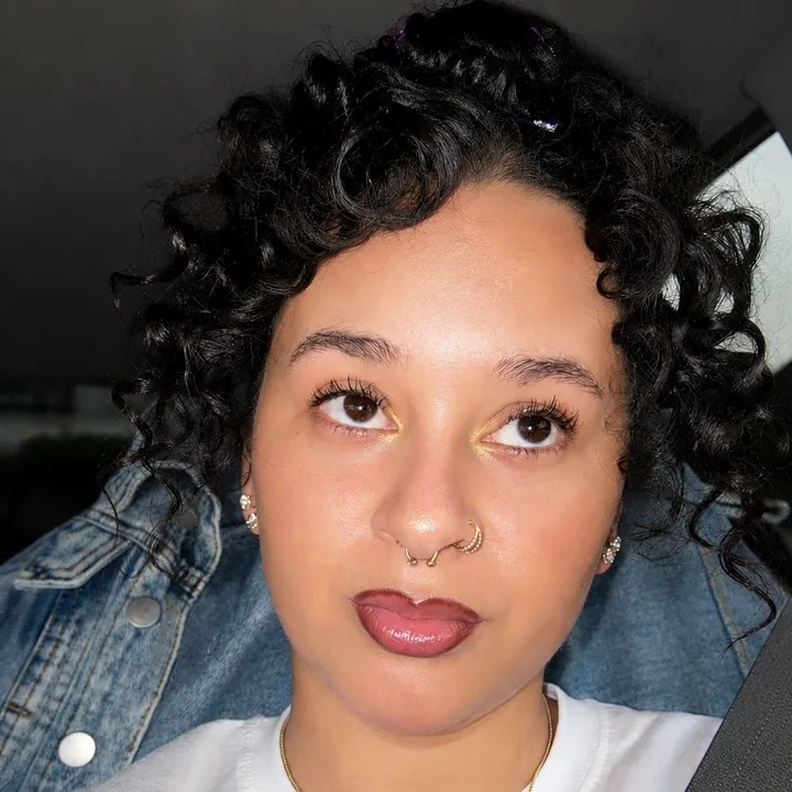 @yella.muva
