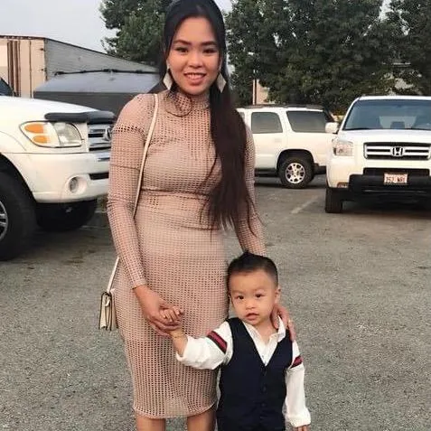 @annie_alex_chau