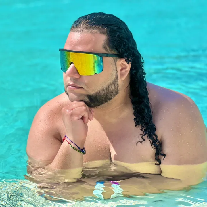 @thecurlpapi