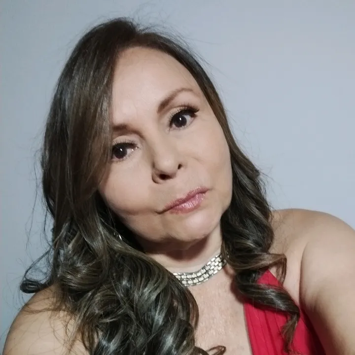mimi_varga608