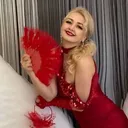 @elenamercii