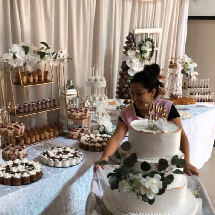 mirelascakes